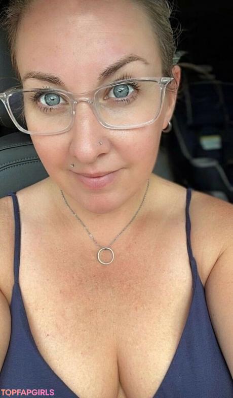 Hotwives nude leaked OnlyFans photo #213