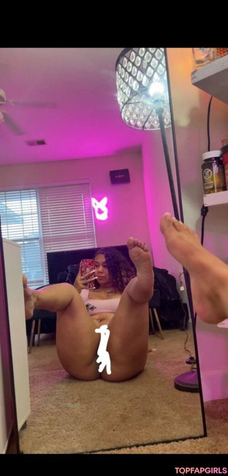 Babyshae.23 nude leaked OnlyFans pic