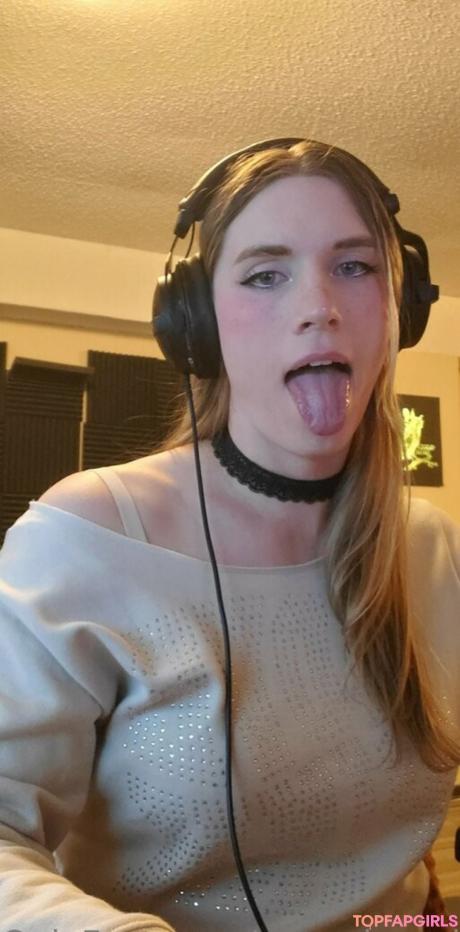 Annasissyplz nude leaked OnlyFans photo #1