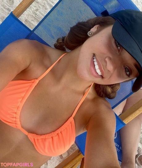 Penelope nude leaked OnlyFans photo #4