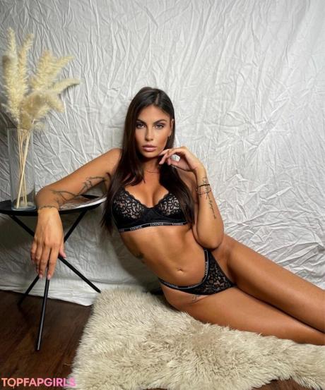 Natasha nude leaked OnlyFans photo #17