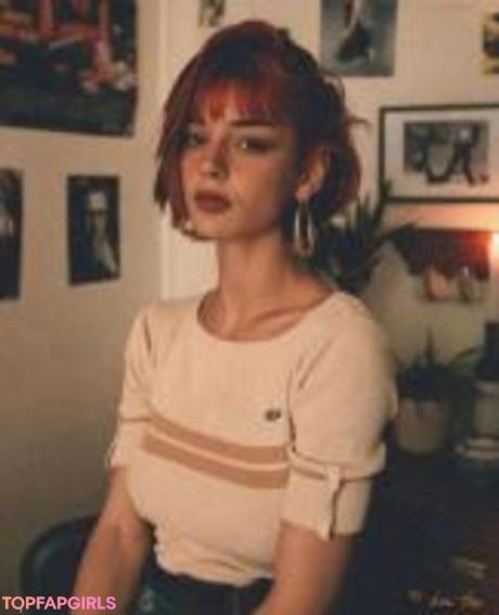 Roxane nude leaked OnlyFans photo #15
