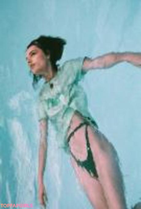 Roxane nude leaked OnlyFans photo #31