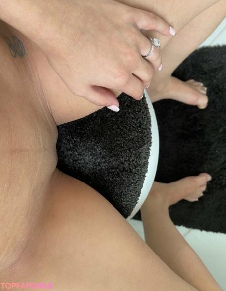 Hedraxo nude leaked OnlyFans photo #224