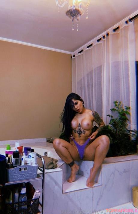 Vanessa nude leaked OnlyFans photo #10