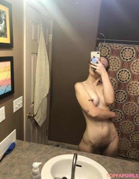 Anna1001 nude leaked OnlyFans photo #29