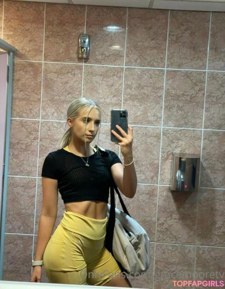 Gracemooretv nude leaked OnlyFans photo #9
