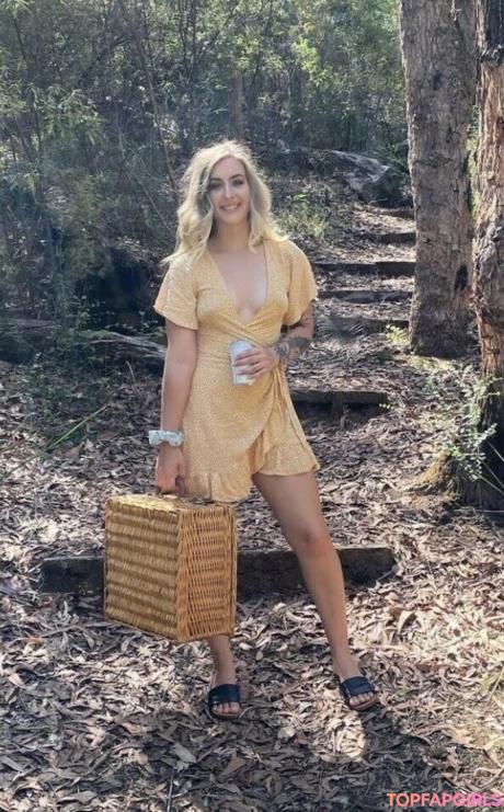 Kellykoopman nude leaked OnlyFans photo #2