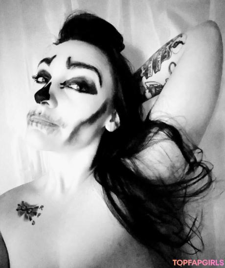 Theradicalfox nude leaked OnlyFans photo #10