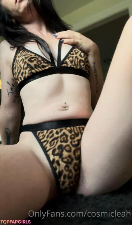 Cosmicleah nude leaked OnlyFans photo #11