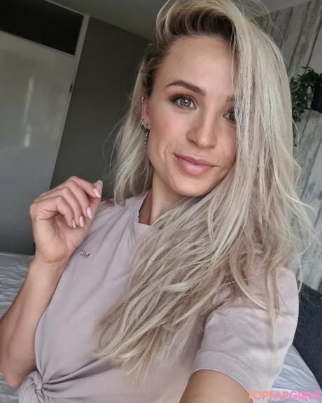 Larissa nude leaked OnlyFans photo #128