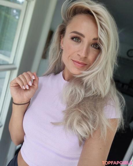 Larissa nude leaked OnlyFans photo #138