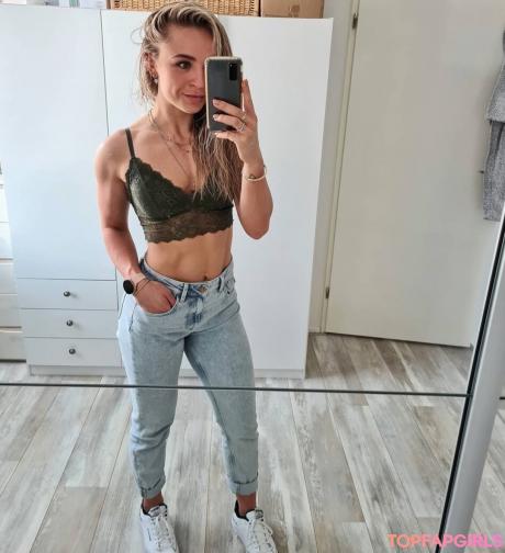 Larissa nude leaked OnlyFans photo #24
