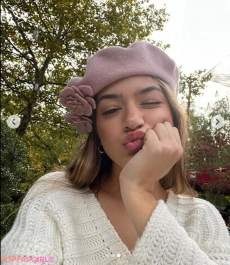 Emily nude leaked OnlyFans photo #32