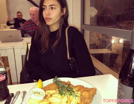 Meshi nude leaked OnlyFans photo #4