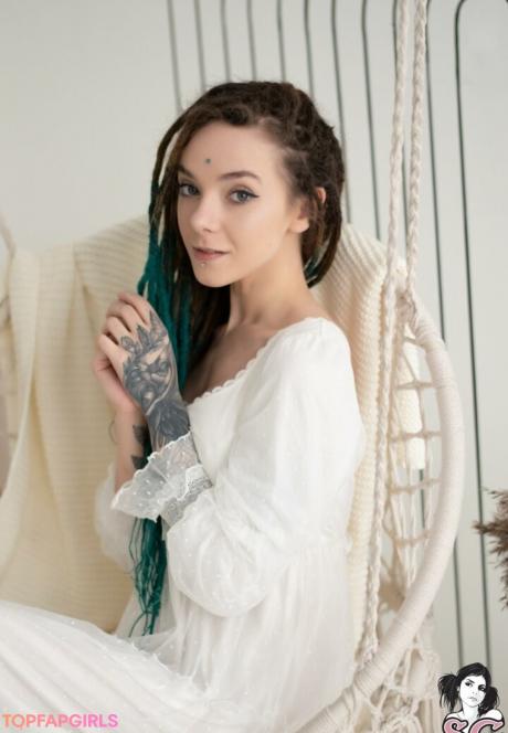 Aliceverner nude leaked OnlyFans photo #16
