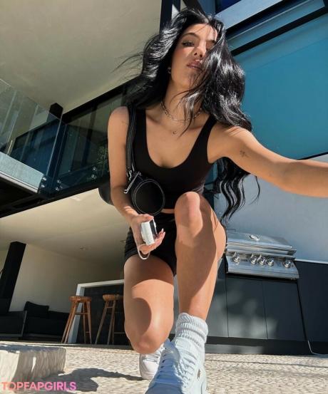 Charli nude leaked OnlyFans photo #484