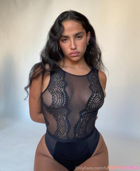 Brianna nude leaked OnlyFans photo #9