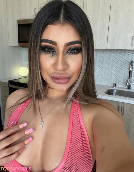 Mila nude leaked OnlyFans photo #4