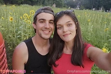Vanessa nude leaked OnlyFans photo #44