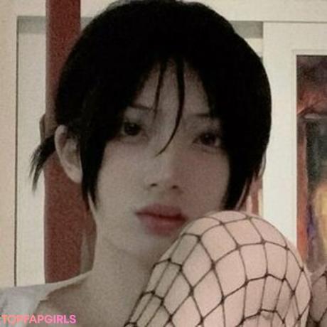 Huangss001 nude leaked OnlyFans pic