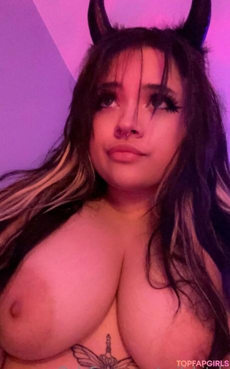 Evilebitch nude leaked OnlyFans photo #11