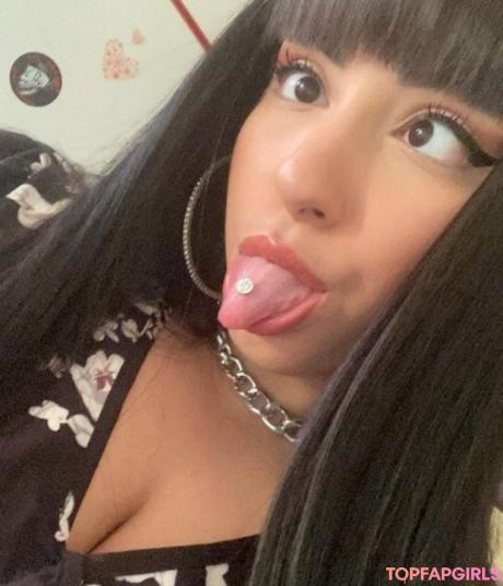 Raxien nude leaked OnlyFans photo #49
