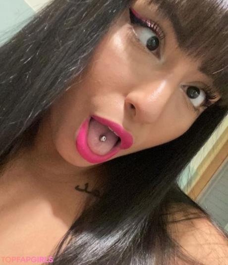 Raxien nude leaked OnlyFans photo #52