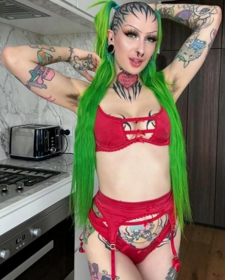 Frankie nude leaked OnlyFans photo #6