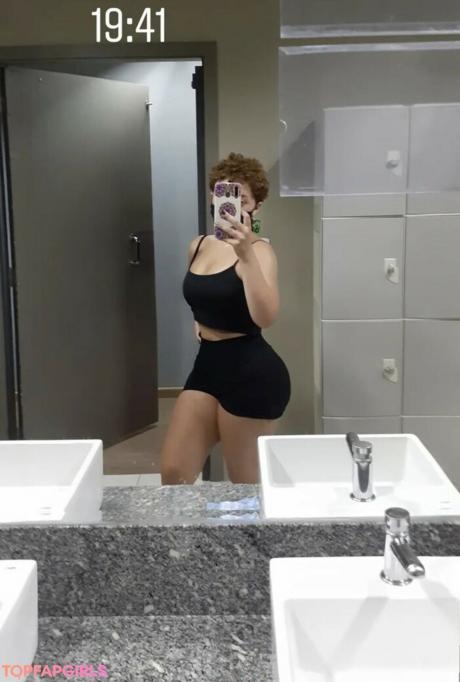 Leticia nude leaked OnlyFans photo #5