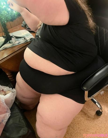Onlykrissy nude leaked OnlyFans photo #39