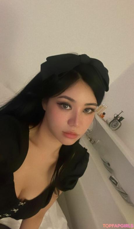 Bunniejin nude leaked OnlyFans photo #13