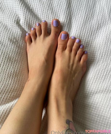 Floraivyfree nude leaked OnlyFans photo #1