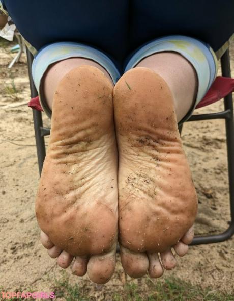 Lilymariefeet nude leaked OnlyFans photo #19