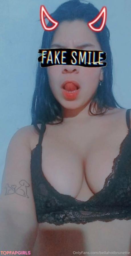 Bellahotbrunette nude leaked OnlyFans photo #1