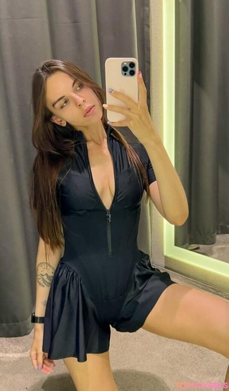 Vika nude leaked OnlyFans photo #271