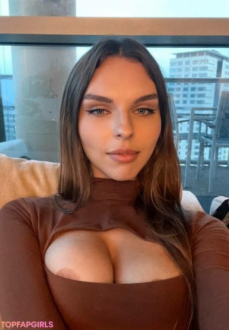 Vika nude leaked OnlyFans photo #421