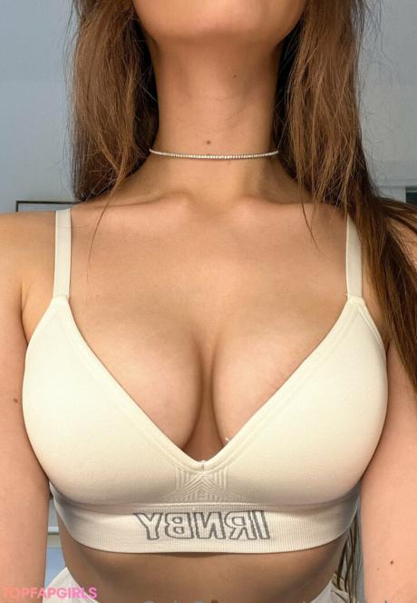 Vika nude leaked OnlyFans photo #442