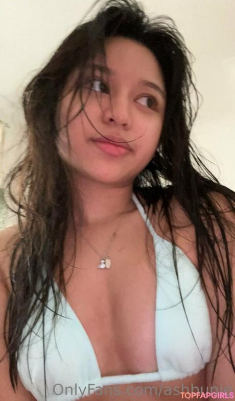 Ashlyne nude leaked OnlyFans photo #17