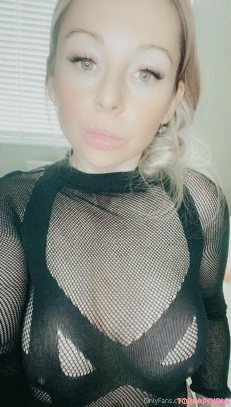 Poppy-jones nude leaked OnlyFans photo #6