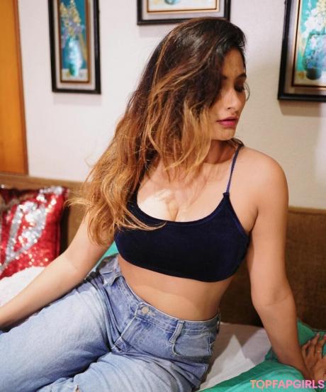 Desi nude leaked OnlyFans photo #47