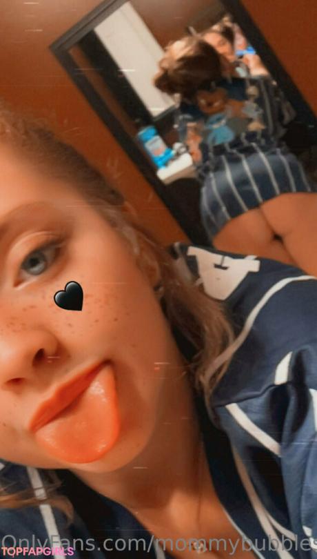 Mommy nude leaked OnlyFans photo #30