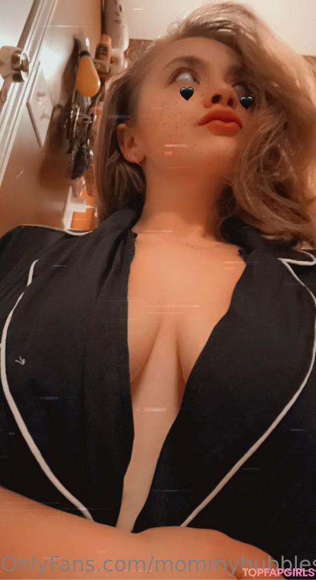 Mommy nude leaked OnlyFans photo #4