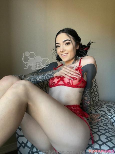 Littlexred nude leaked OnlyFans photo #12