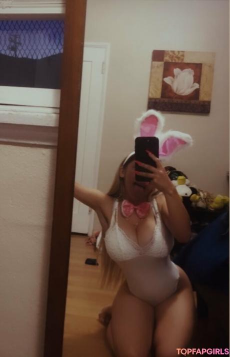 Princessemilyyyy nude leaked OnlyFans photo #28