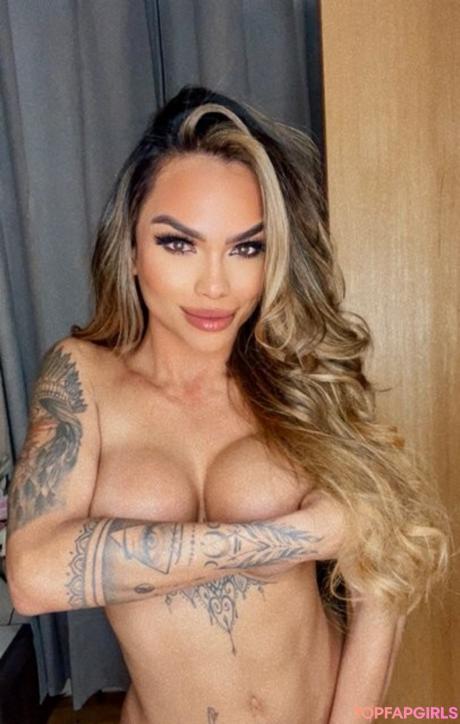 Nauana nude leaked OnlyFans photo #6