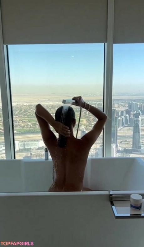 Emily nude leaked OnlyFans photo #9