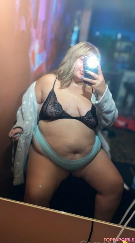 Plussizebrattt2 nude leaked OnlyFans photo #4