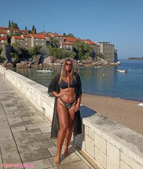 Vesna nude leaked OnlyFans photo #42