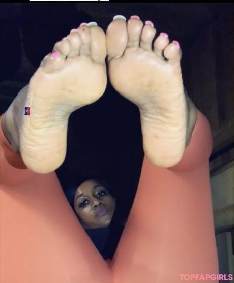 Haitian_babefeet nude leaked OnlyFans photo #40